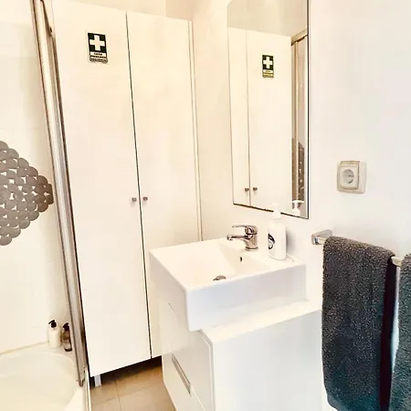 Apartament Madeira Ocean 1 *